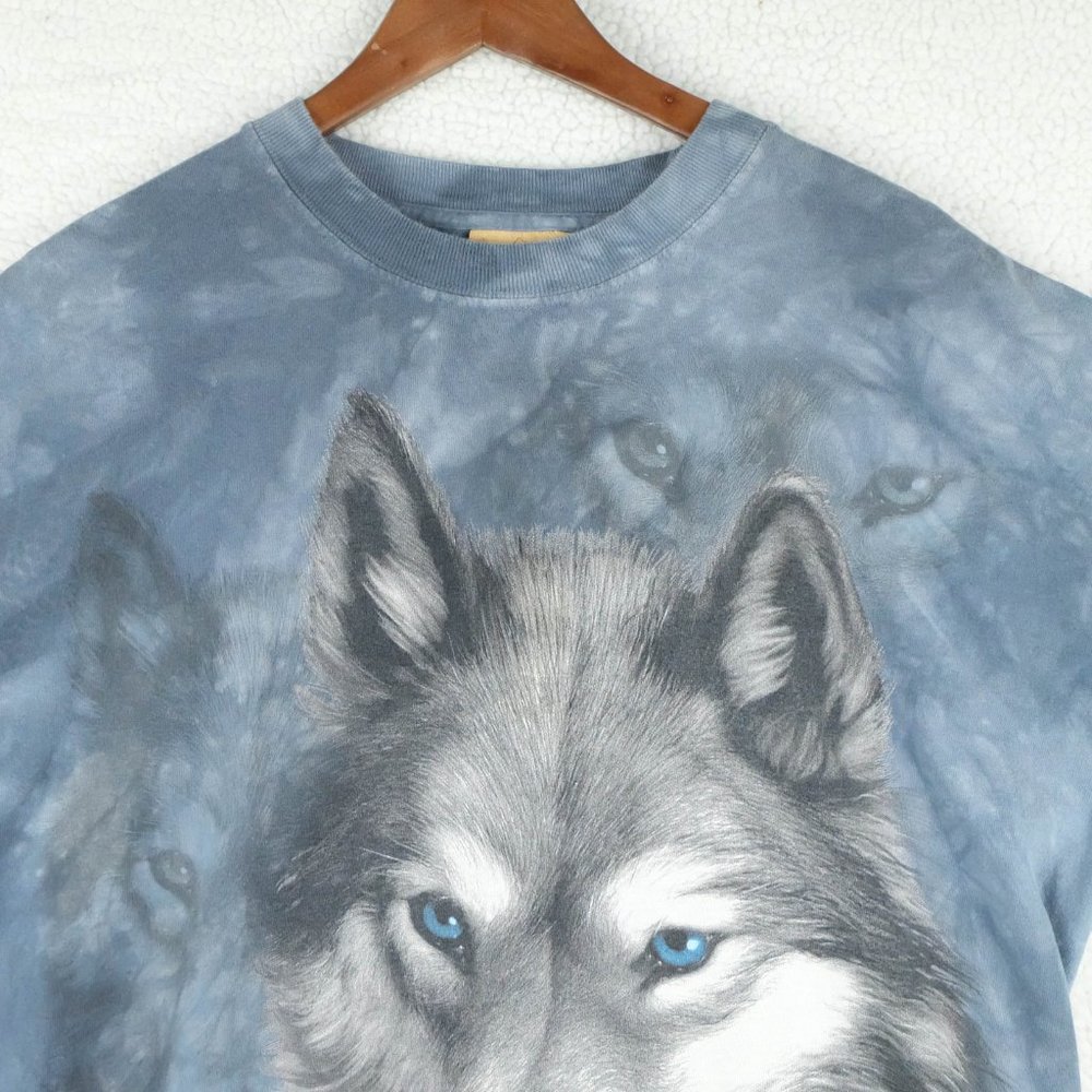The Mountain T Shirt Mens Large Blue Marble Wolves Nature Short Sleeve Crew - Picture 3 of 11